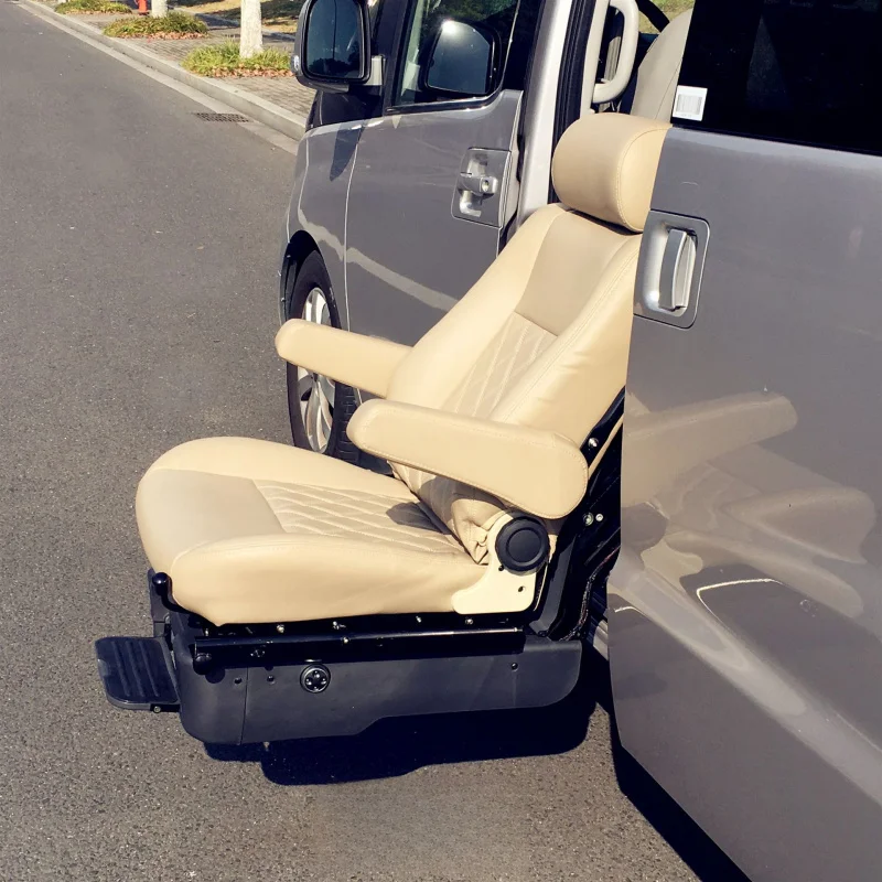 

Suitable Chuanqi M8GL8 Vito Sienna business vehicle modified with electric lift swivel welfare seats for the elderly and