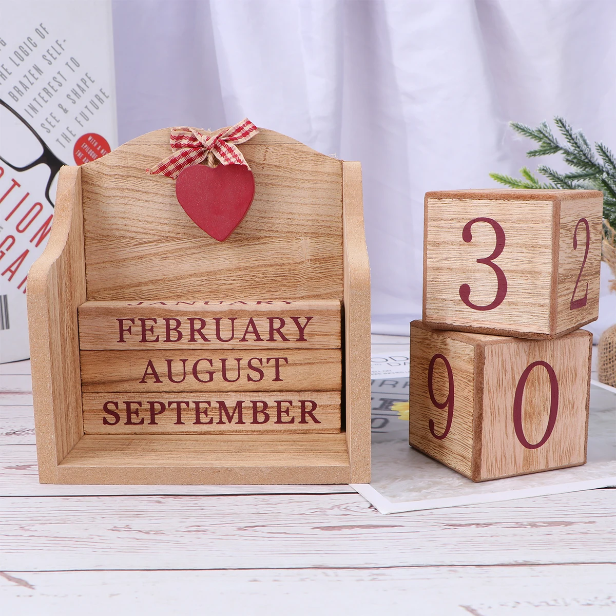 

Wooden Perpetual Calendar Home Office Decor Desktop Adornment European Style Retro Design Gifts Photography Prop