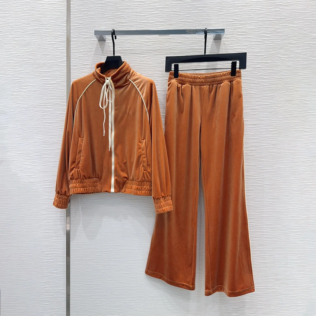 2026 High Quality Women's Caramel Velvet Stand up Collar Zipper Two Piece Set2692121
