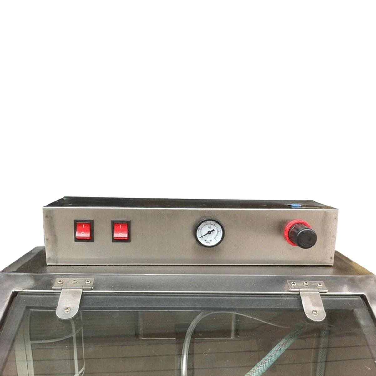 Wet and dry sandblasting machine