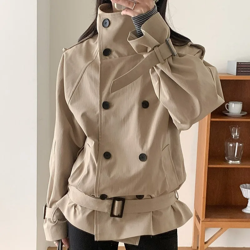 2026 New Chic Korean Style Short Length Stand Collar Double Breasted Belted Windbreaker Women's Fashion Casual Retro Coat