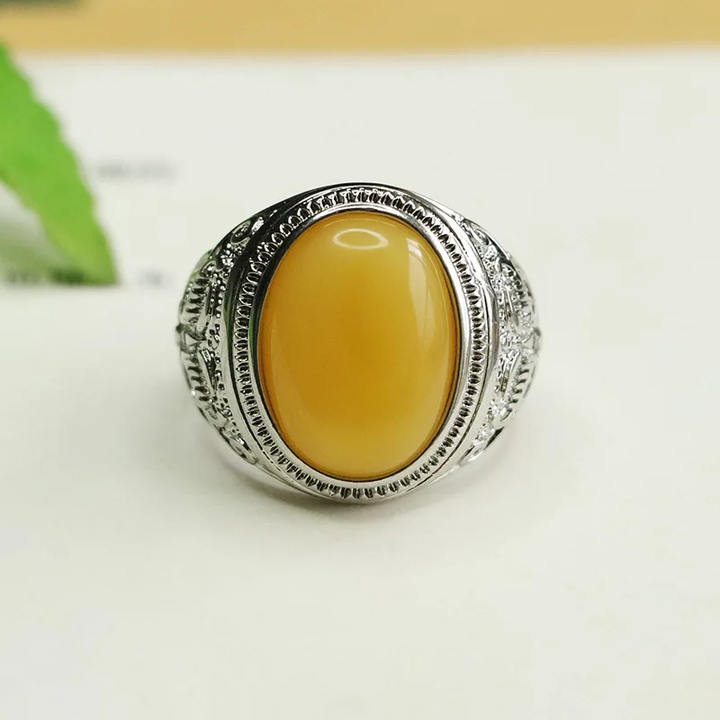 

Natural Amber Honey Wax Finger Ring Jewelry New Style Fashion Versatile