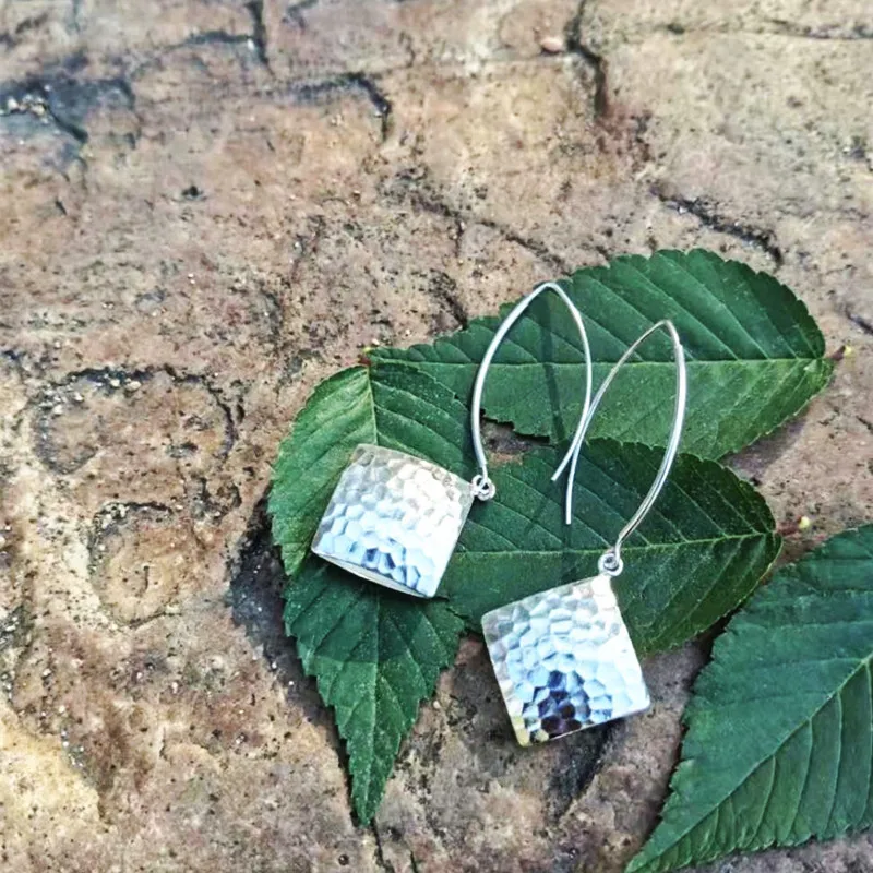 

Серьги-капли из стерлингового серебра 925, нерегулярные квадратные капельки, счастливые золотые серьги для женщин и девочек, подарок, ювелирные изделия, дропшиппинг, оптовая продажа