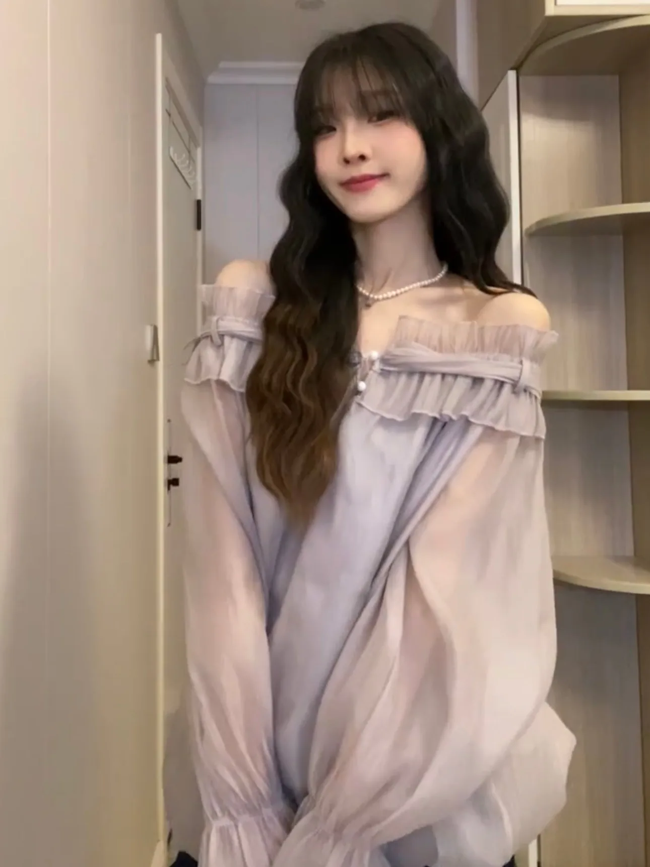 

Gentle oulder Bridesmaid Long Sve Loose Design Women's irt Spring Pure Desire Exposure oulder Top Polka Dot Pattern