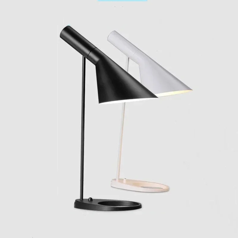 Nordic Modern Minimalist Creative LED Eye Protection Desk Lamp Desk Office Hotel Living Room Bedroom Bedside Lamps