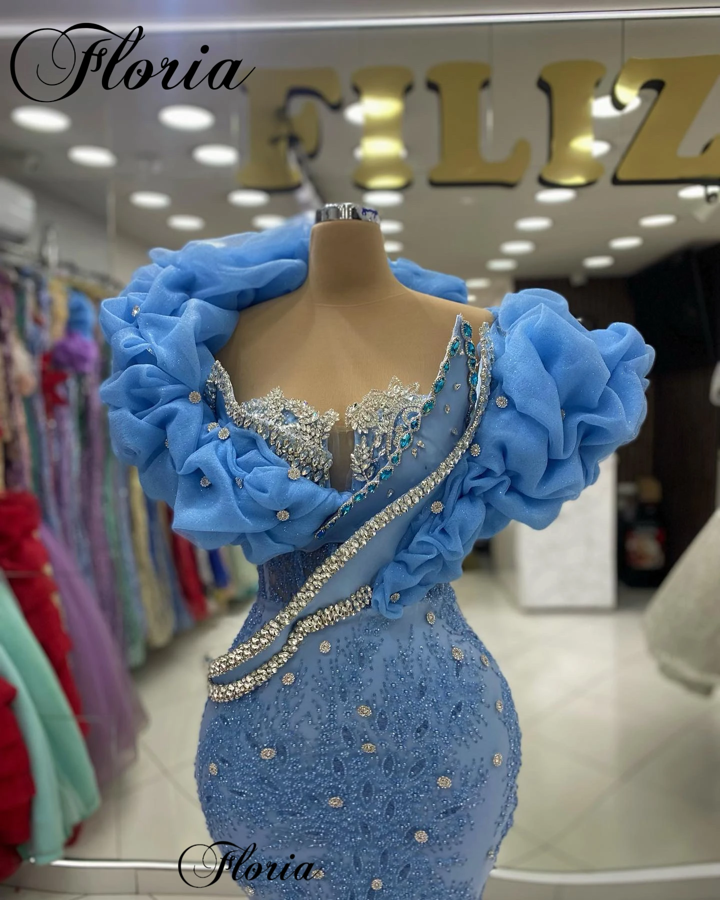 New Fashion Blue Cocktail Dresses For Women Sleeveless Crystals Prom Dresses Elegant Celebrity Dresses Custom Vestidos De Cóctel