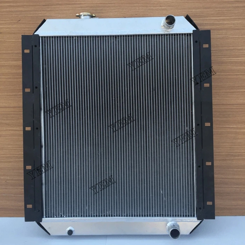 

High Performance Water Tank Radiator 4287043 for EX200-2 EX200-3 6BG1 Engine