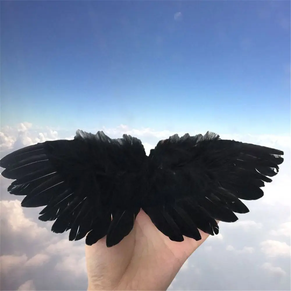 Puntelli ala bianca nera Regalo di compleanno Ala d'angelo Vestiti per bambole Ala Mini piuma San Valentino