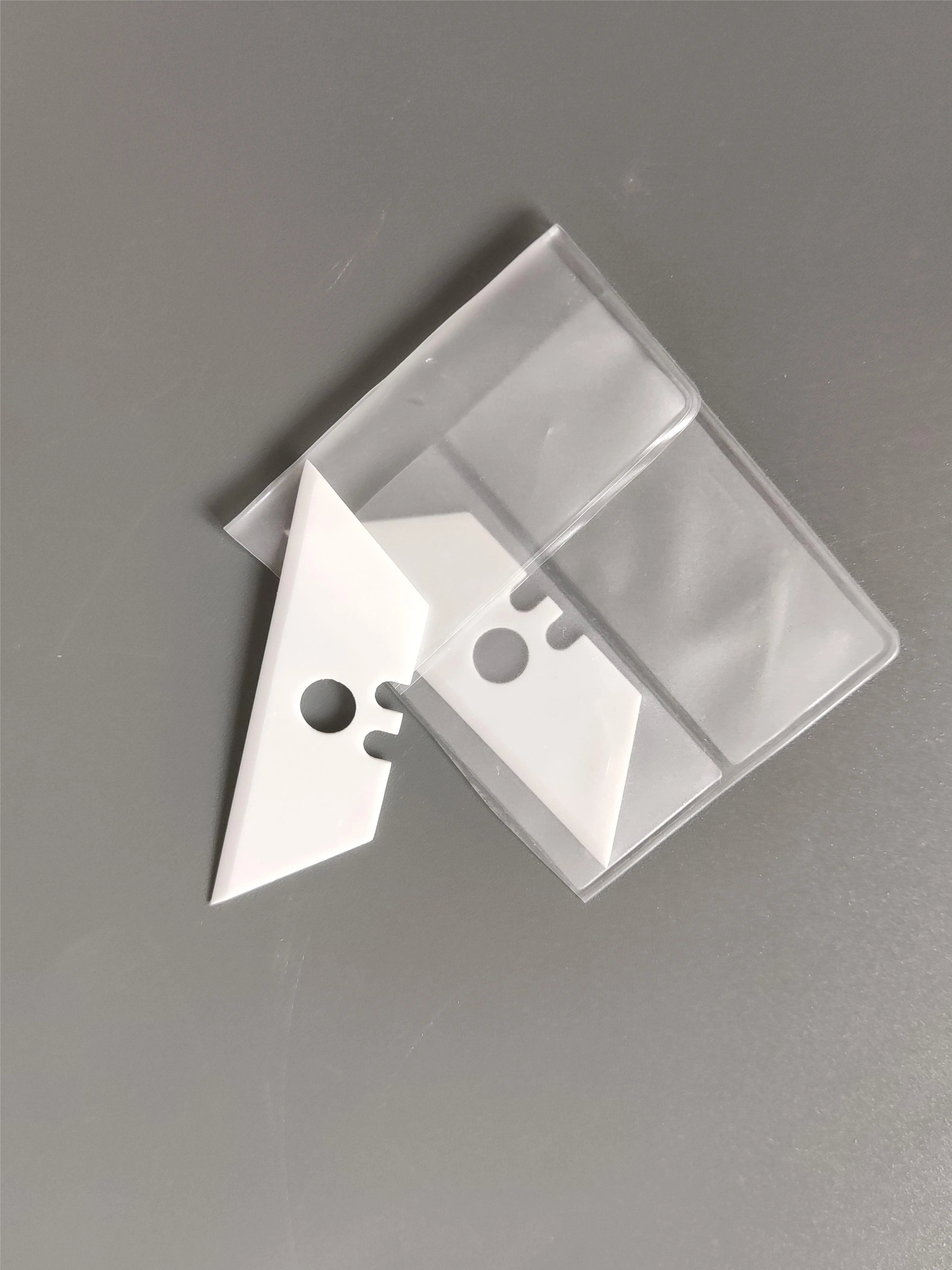 100 PCS 39*19*0.4 Scraper Blade Ceramic Razor Blade