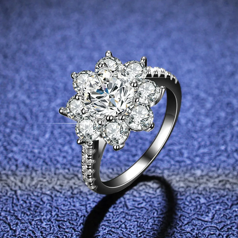 

Fashionable and niche moissanite sunflower pure silver ring S925 women's ring anniversary gift preferred