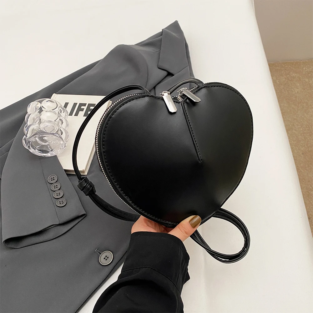 Women Casual Handbag Fashion PU Heart Shape Crossbody Bag Trendy Bag Cute All-Match Bag for Daily Office Use Solid Color Handbag