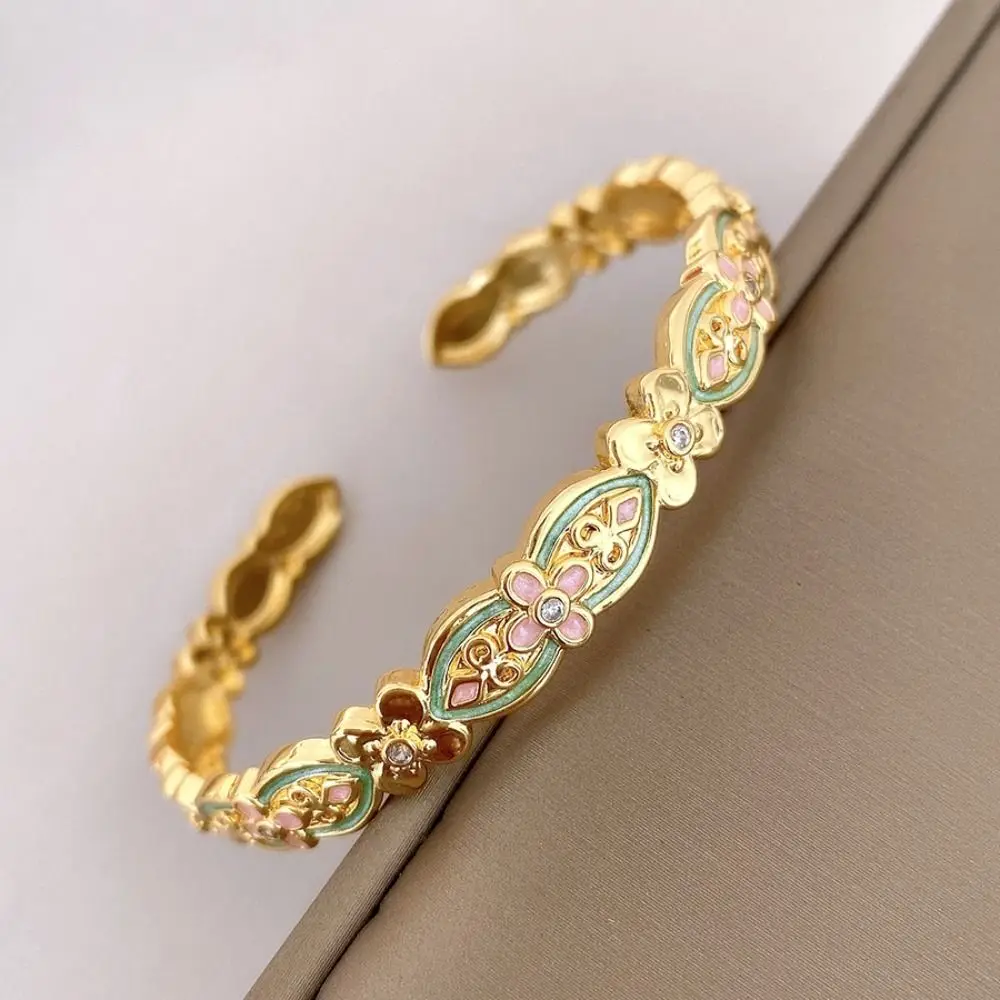 Handwerk Emaille Geglazuurde Armband Goud Strass Nieuwe Chinese Stijl Bangle Etnische Stijl Uitgeholde Opening Armband Geschenken