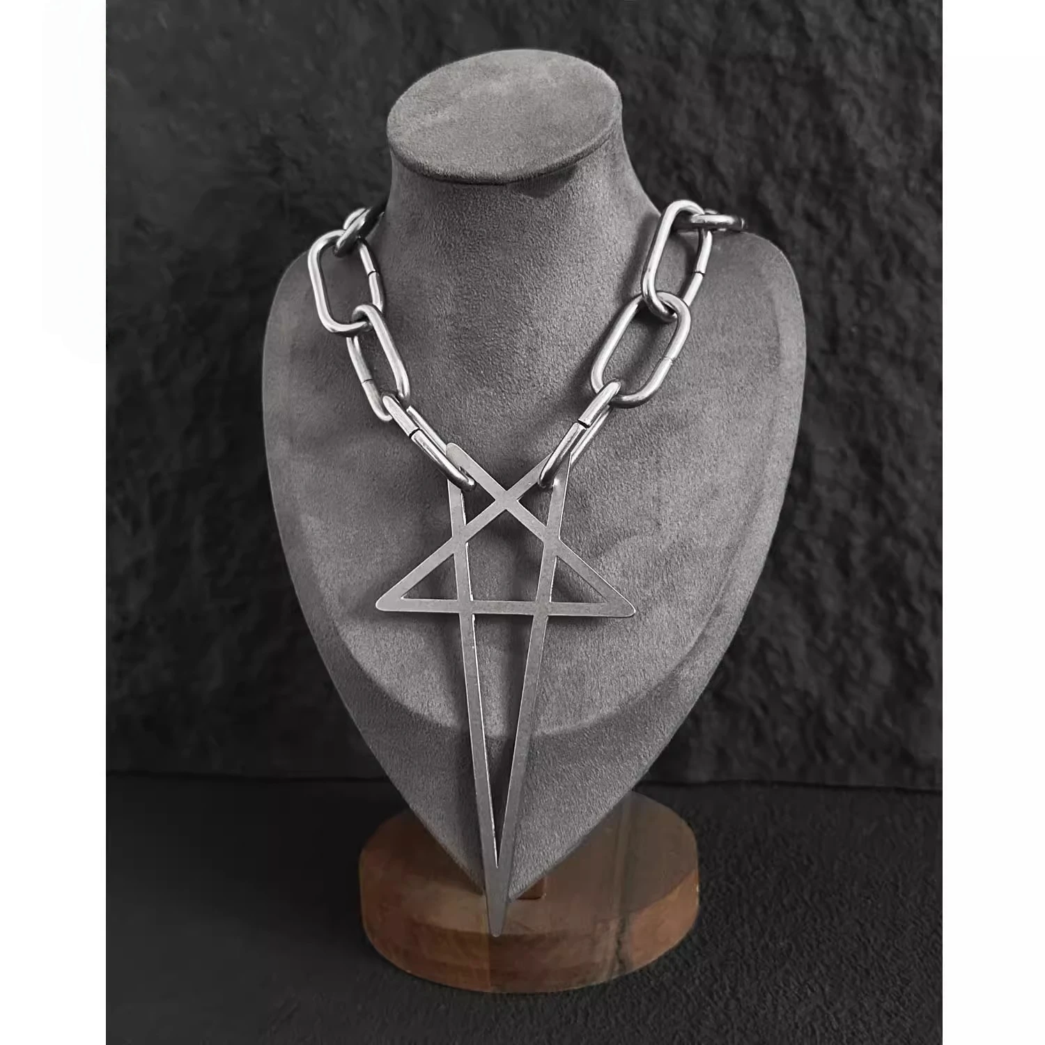 

High Quality Titanium Steel Punk Pentagram Thick Chain Necklace Trendy for Men Women Hip Hop Party Jewelry Gift
