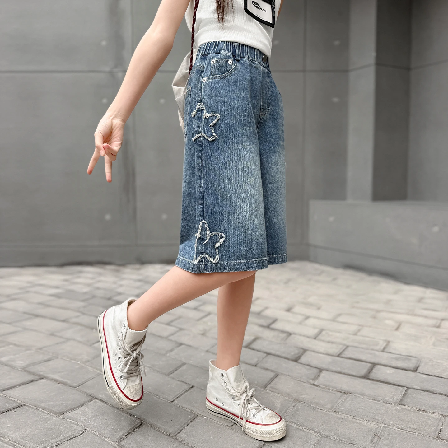 Summer Popular Items Teen Girls Casual Knee-Length Jeans with Pocket Line Embroidery Teenage Child Fashion Shorts Pants 6-14T