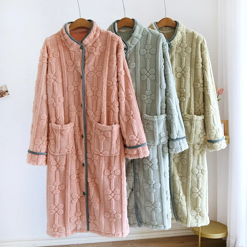 Autumn and Winter 2024 New Women\'s Nightgown Flannel Sweet and cute Bathrobe Women\'s Nightdress Stand collar Button Home Dress