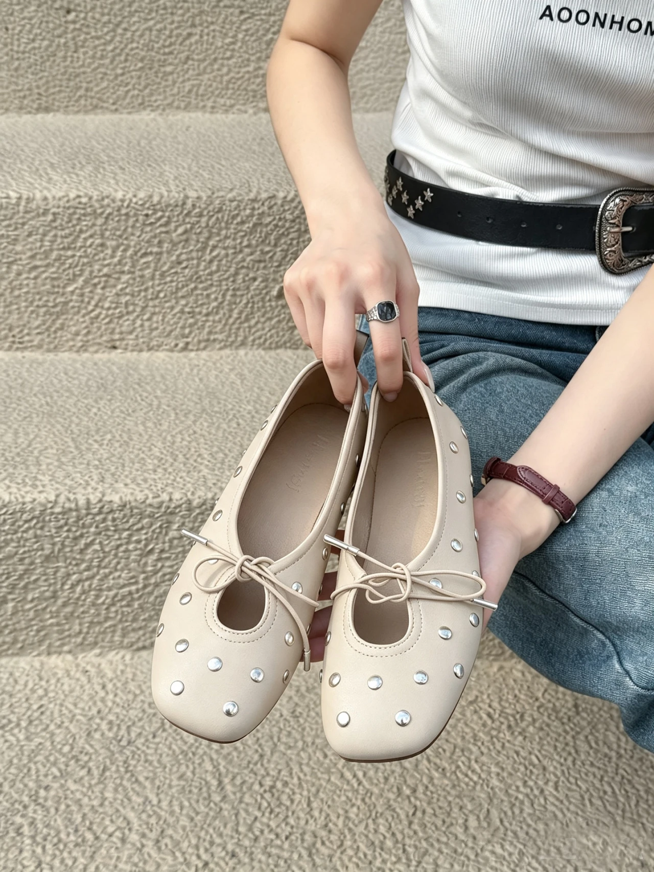 Retro Schwarze Nieten-Schleifen-Ballettschuhe für Damen, Einfarbige Flache Mary Jane Schuhe mit Flachem Absatz – Detail 22