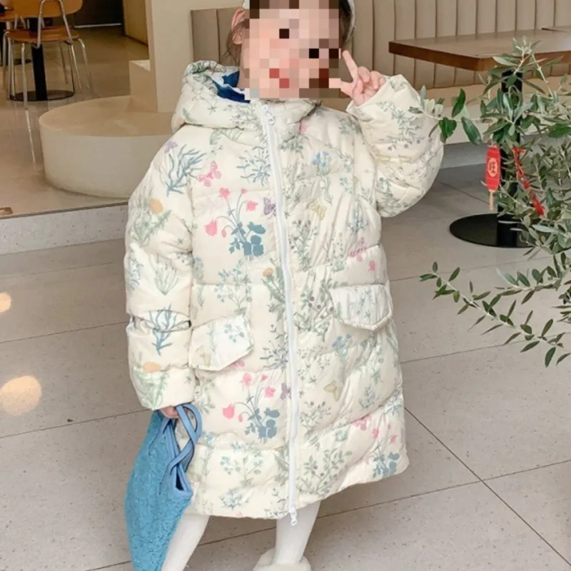 

Long over the knee thickened boy and girl baby 2023 new winter coat