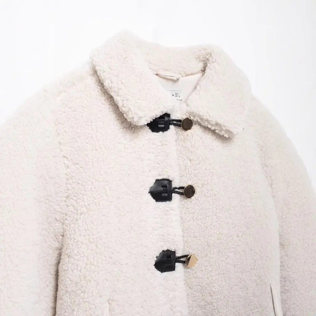 

Women's Faux Fur Coat Warm Lamb Fleece Loose Lapel Autumn Winter New European American Style Spice Girls Jacket