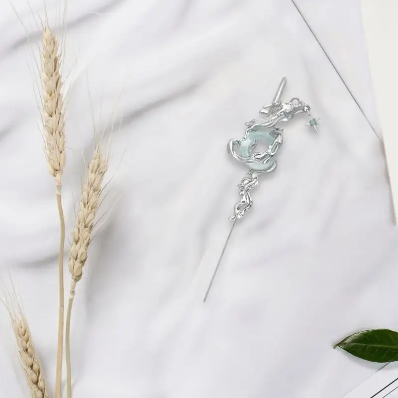 

Stylish Alloy Dragon Studs Earring Portable for Trendy Women Seek to Expressing Their Individuality Various Occasions