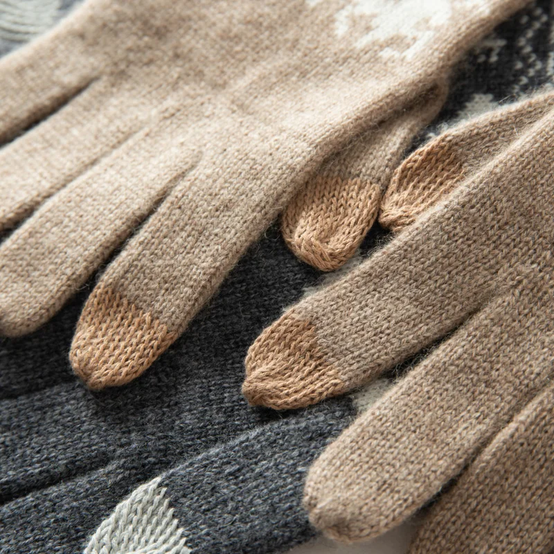 Women 100% Cashmere Jacquard Knitted Gloves Touchscreen Autumn Winter Holiday Gloves Warm Wrist Length Classic Female Mittens