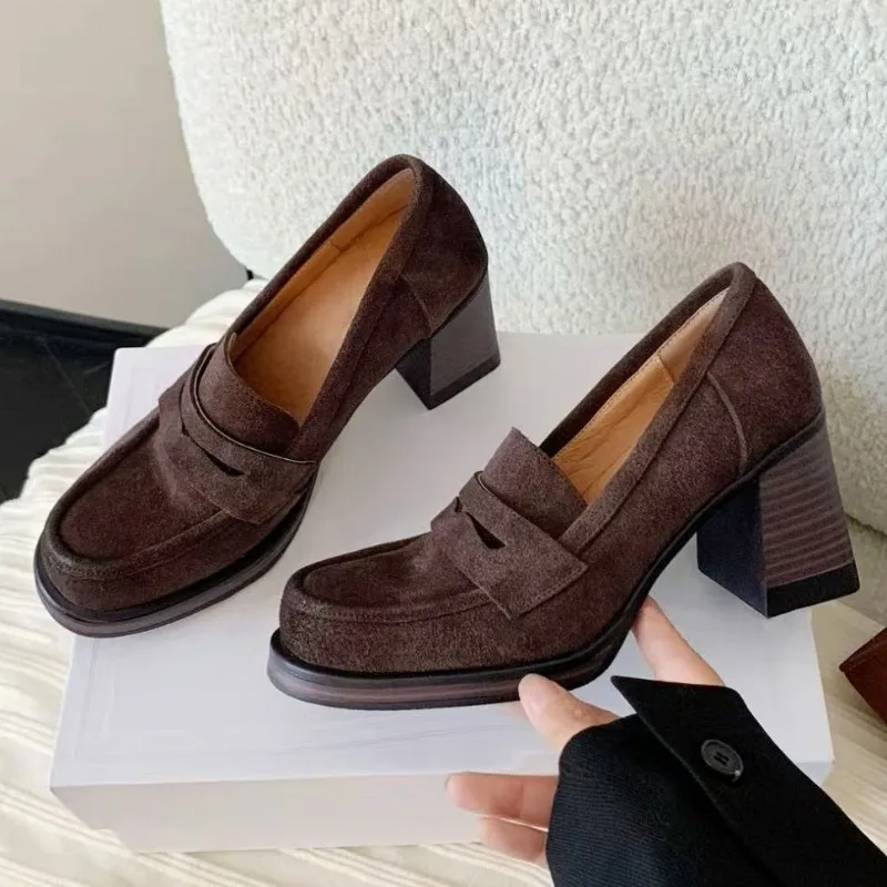 

Retro Brown Faux Suede Pumps Women Fashion Round Toe Chunky Heel Platform Loafers Elegant Commuting Office Shoe Zapatos De Mujer