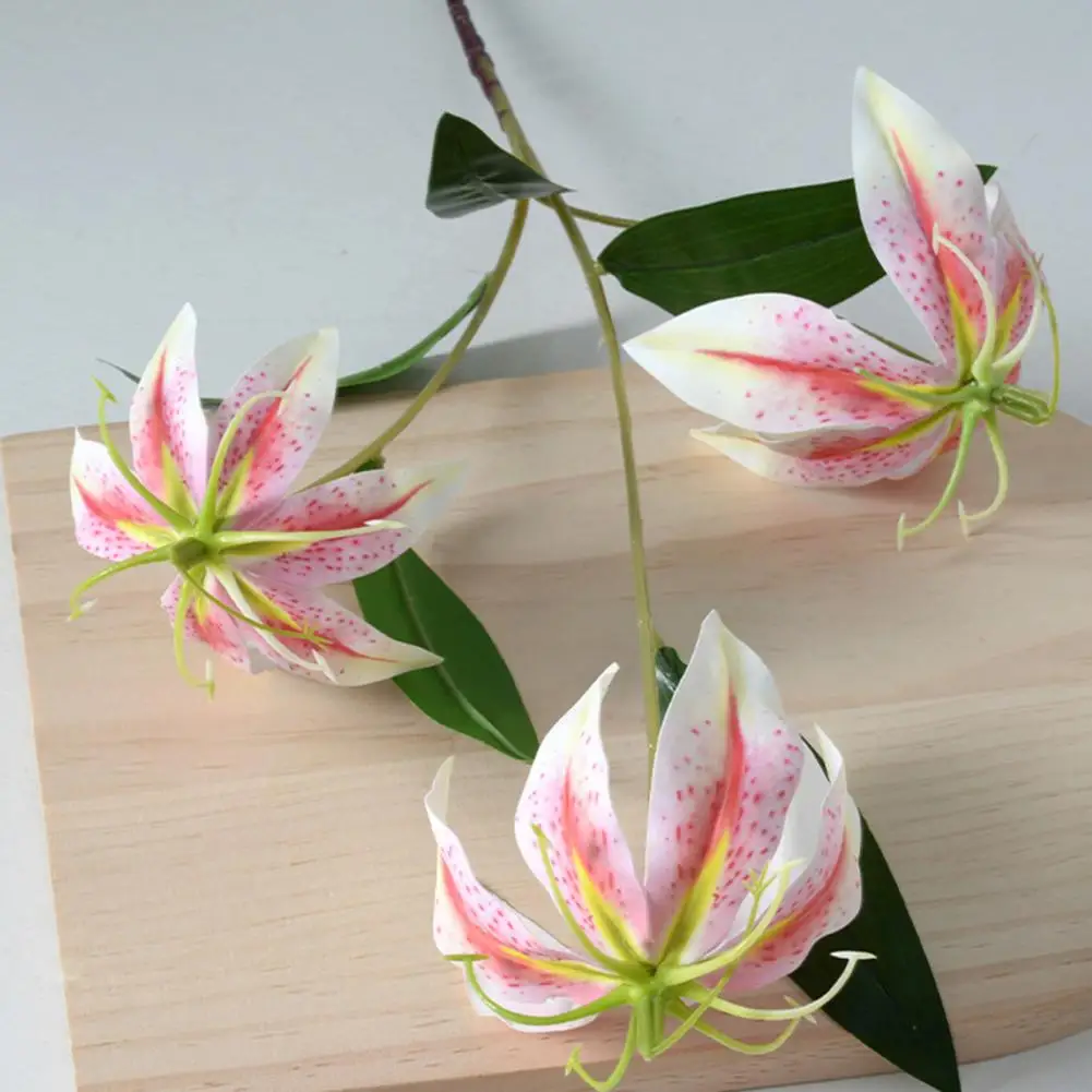 

Durable Fake Flowers Artificial Lily Flower Bouquet with 3 Full Bloom Heads Long Stem Faux Silk Home Hotel Wedding Party Floral