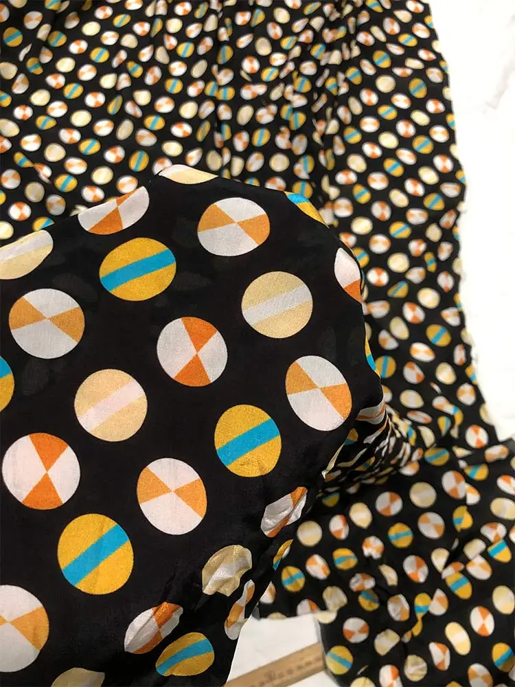 

1 meter 100% Mulberry Silk 13 momme Crepe Silk Fabric Colorful Point Printed 140cm 55" wide by the yard CY036