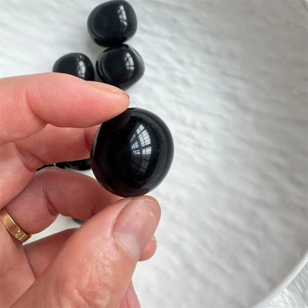 

Natural Black Tourmaline Irregular Tumbled Stone Reiki Healing Crystal Energy Quartz Mineral Aquarium Specimen Home Garden Decor