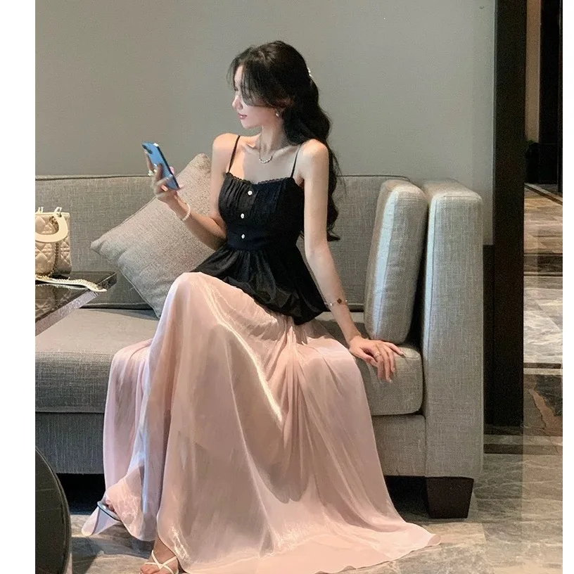 

Pink Shiny Satin Halter Top And Skirt Two-Piece Set Women's Summer Casual Sportswear Waist-Cinching Slimming Black Top