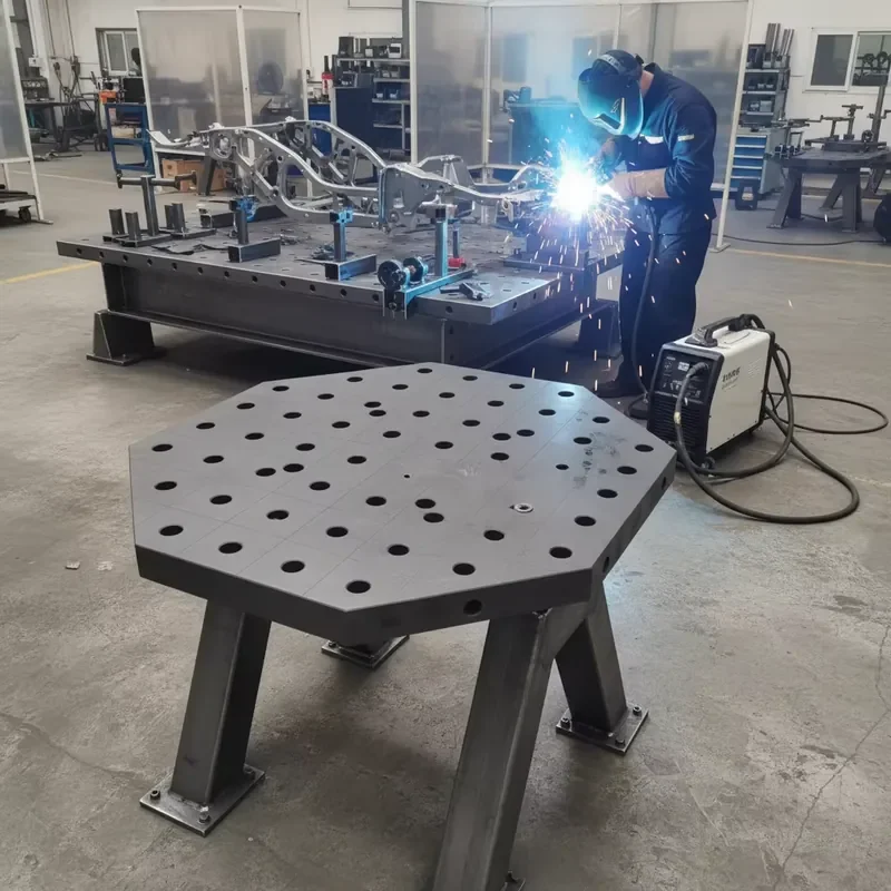 

High Hardness Cast Iron 3D Flexible Welding Platform with Multi-hole Positioning, High Precision Welding Table