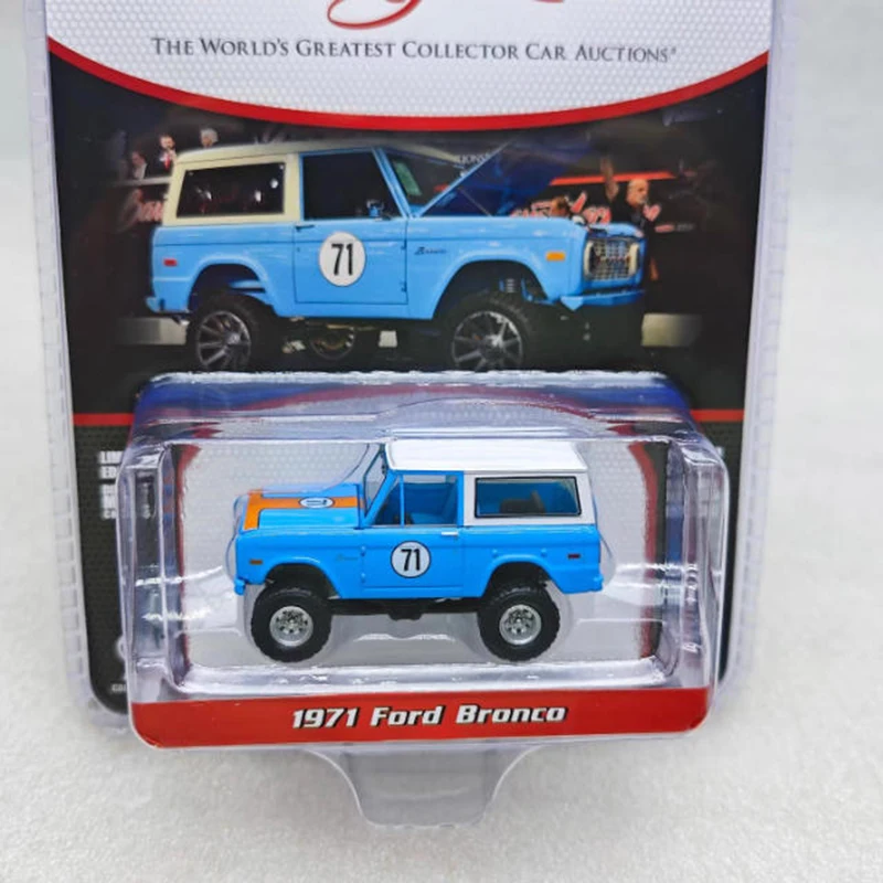 Greenlight 1:64 1971 Ford Bronco SUV รถรุ่นคลาสสิกของขวัญของที่ระลึกสำหรับผู้ใหญ่จอแสดงผลแบบคงที่