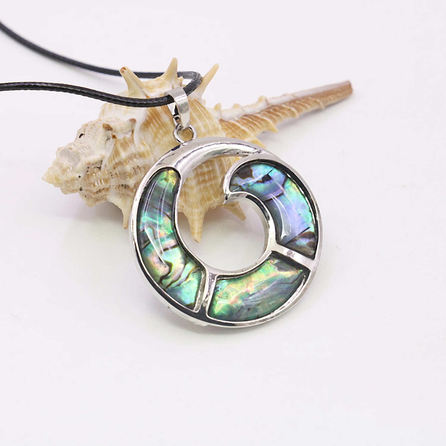 Alloy Round Vortex Natural Abalone Shell Pendant Fitting Accessory Silver-plated Hand Made DIY For Necklace Women Girls Jewelry