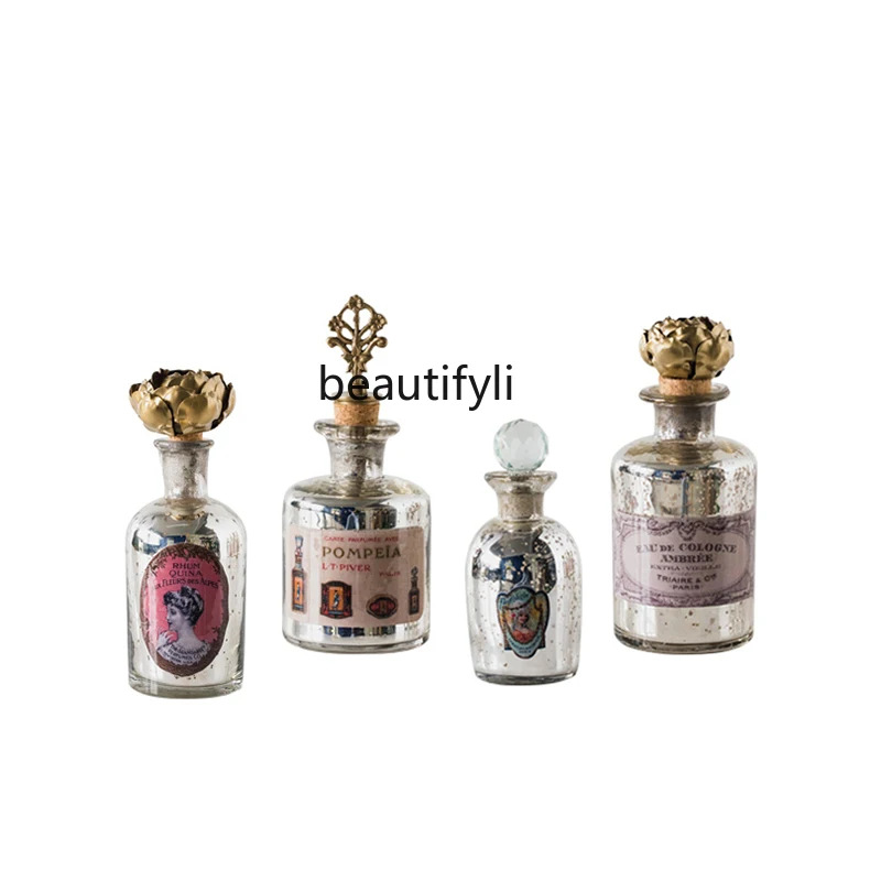 European and American Style Light Luxury Decorations French Complex Classical Window Display Perfume Bottle Furnishings