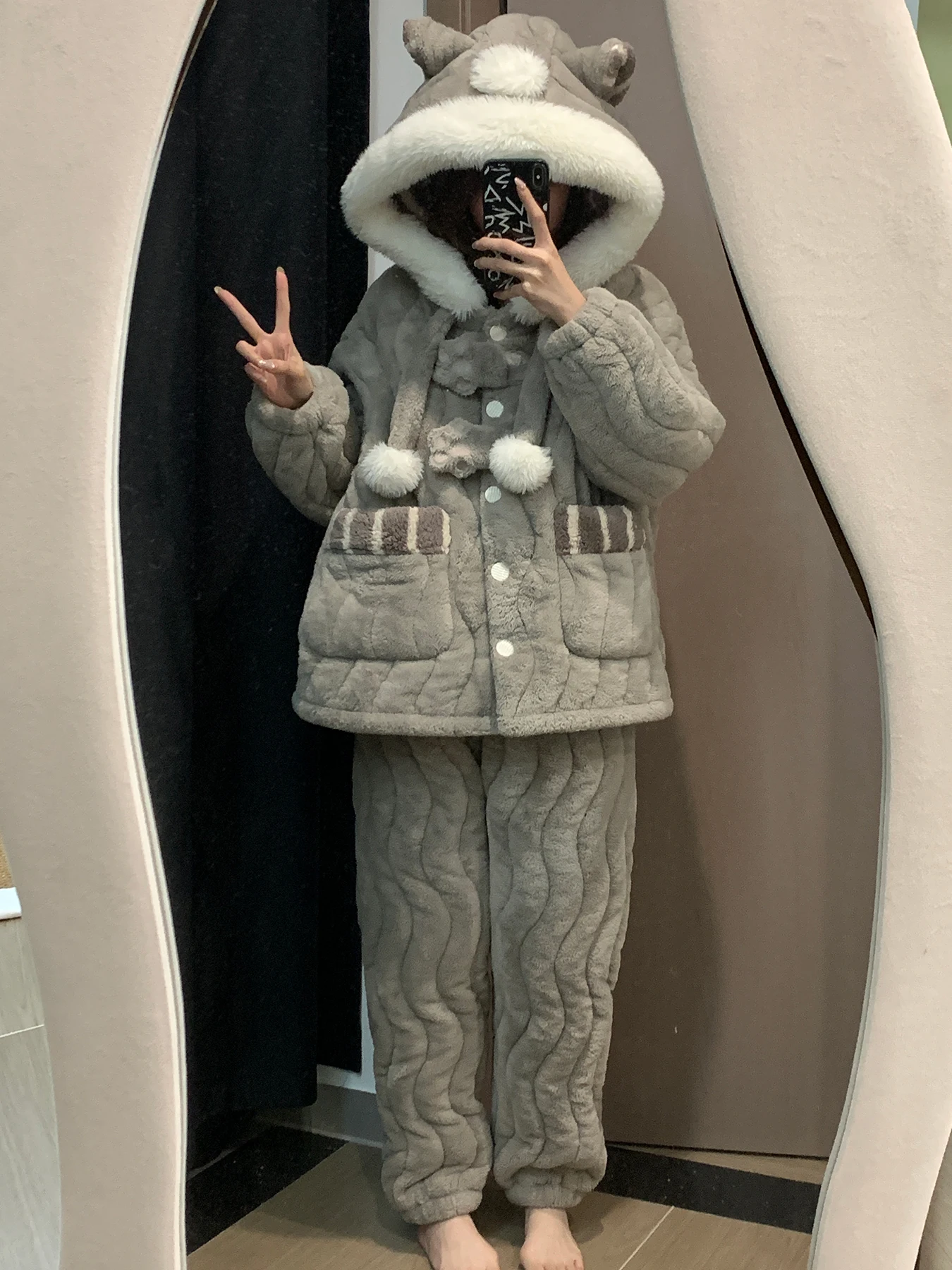 women's-winter-thiened-coral-fce-pajamas-set-hooded-spwear-long-sve-long-pants-home-clothes-warm-flannel-nightgown