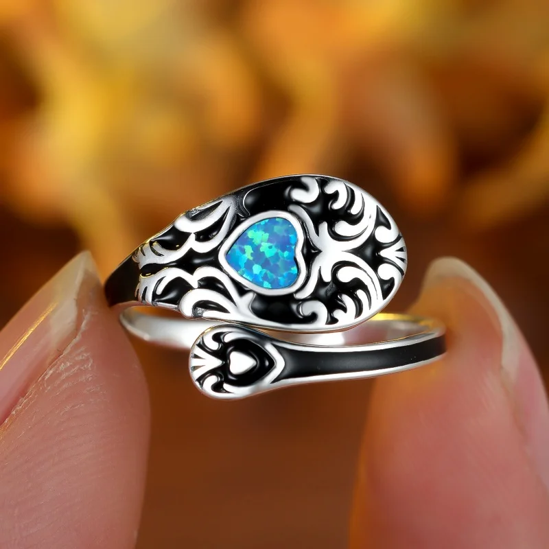 2026 Non Fading High-end Heart-shaped Australian Treasure Pattern Antique Design Ring, Retro Simple and Fashionable Open Ring