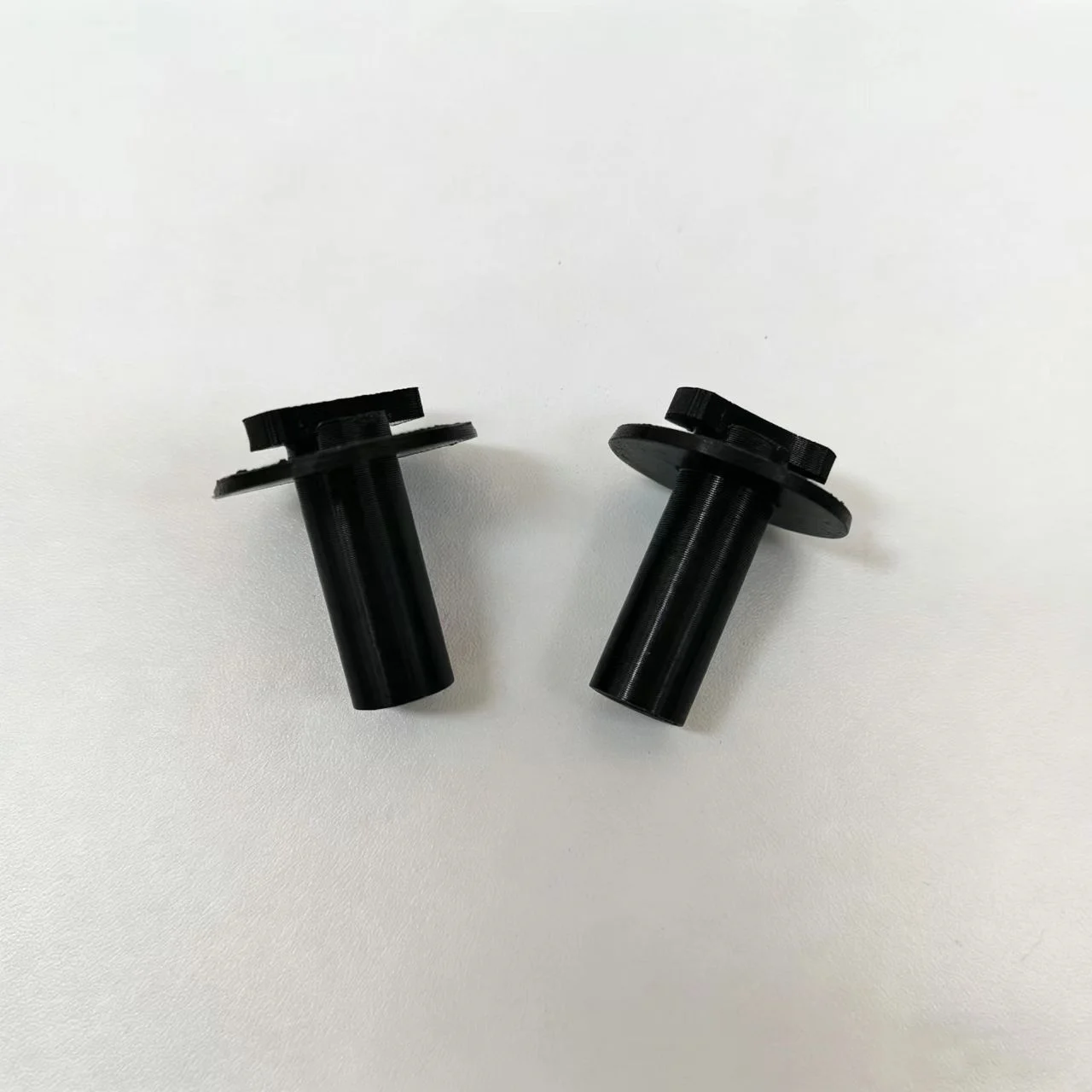

Car Parcel Shelf Repair Kit for Mazda 2 2007-2015 Parcel Shelf Repair Kit Fix Broken Hinges Pegs Lugs X2
