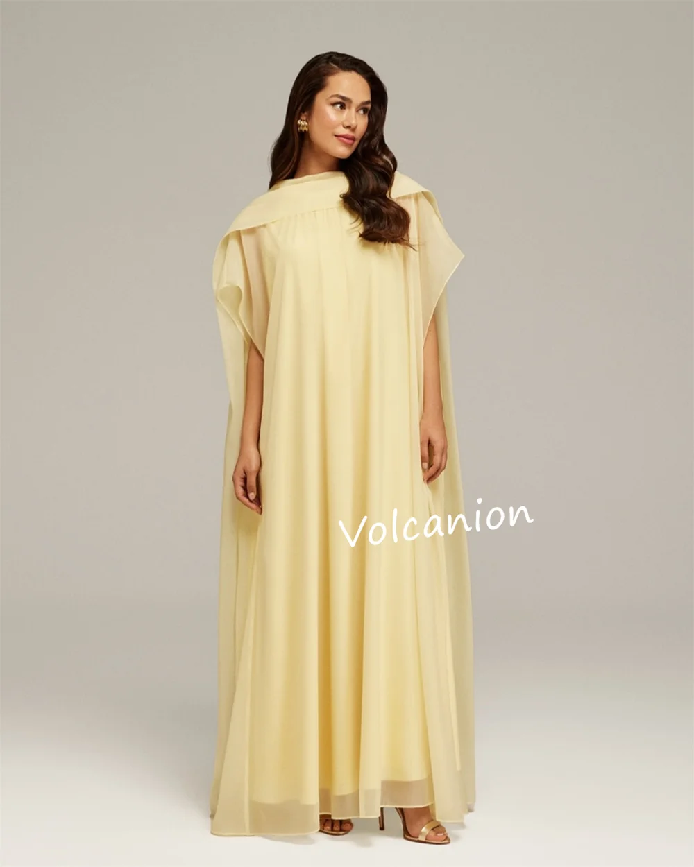 カスタマイズされたオーガンザプリーツ A ラインハイカラーミディド​​レスオーダーメイドの機会ホームカミングシンプルカジュアルサイズあり