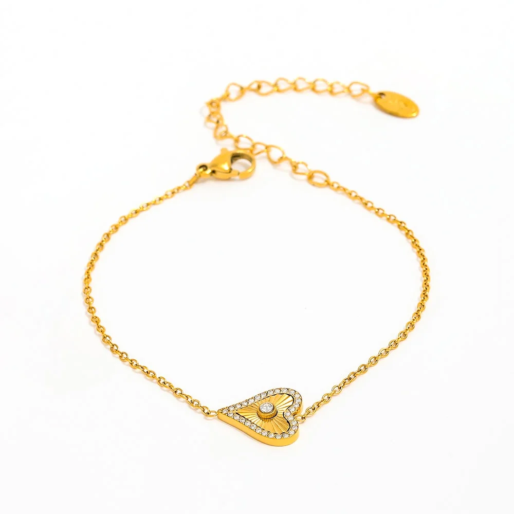 

Joolim 18K PVD Plated Waterproof Fashion Love Heart Zirconia Pave Pendant Bracelet for Women Stainless Steel Jewelry Wholesale