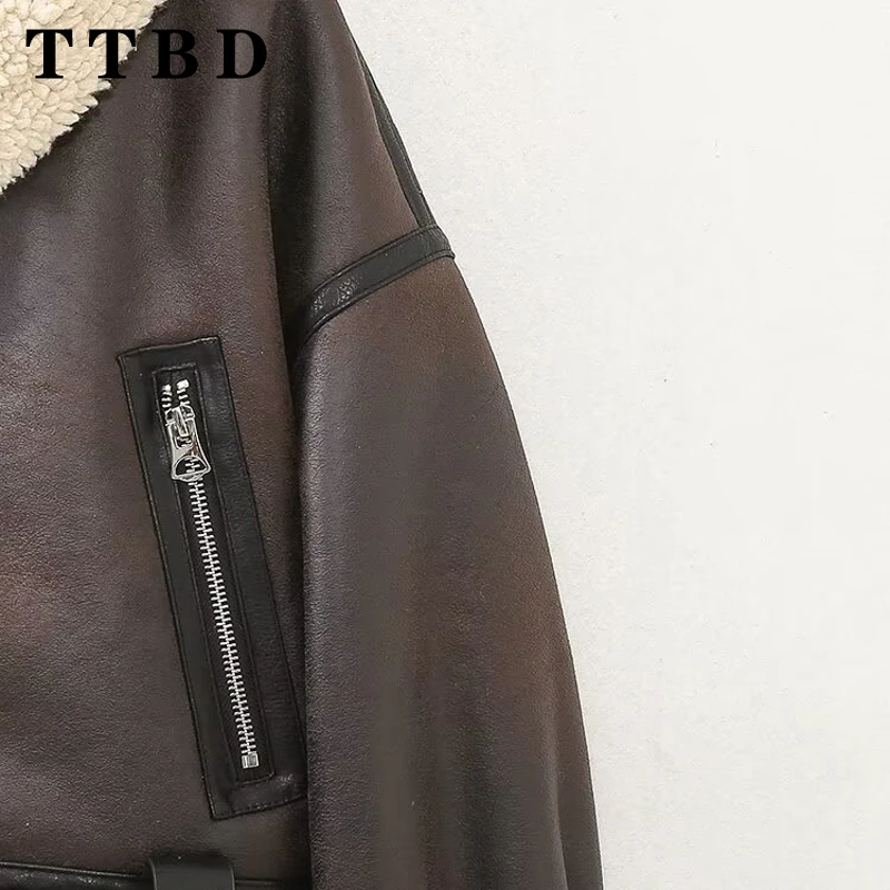 TTBD 2024 Winter Women Streetwear Faux Lamb Leather Fur Short Jacket with Belt Moto Biker Thick Warm Sheepskin Coat