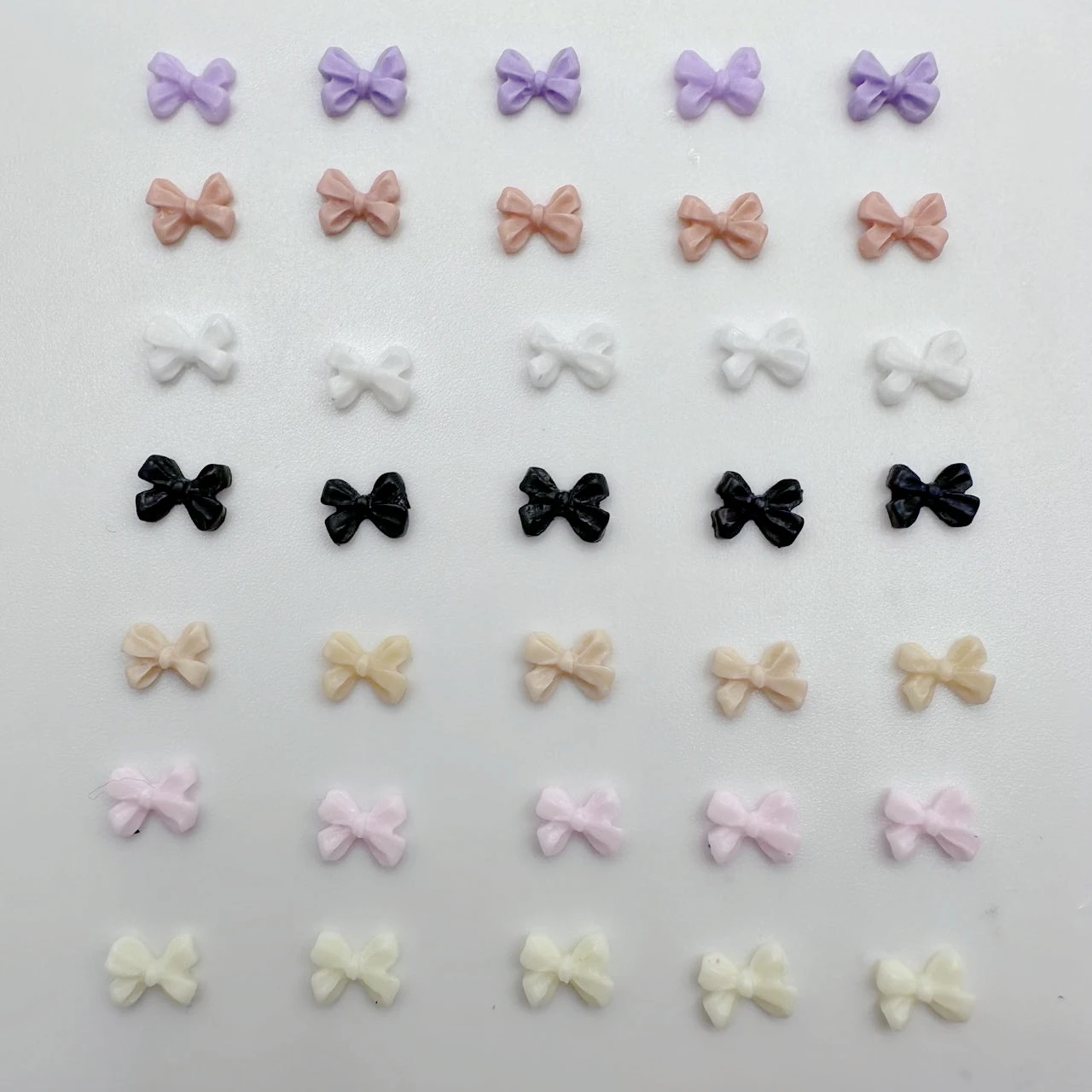 30szt Bow Nail Charms 3D Mini Kawaii Nail Ribbon Parts Mix Colors Resin Bow Kont Nail Rhinestone Decoration Manicure Akcesoria