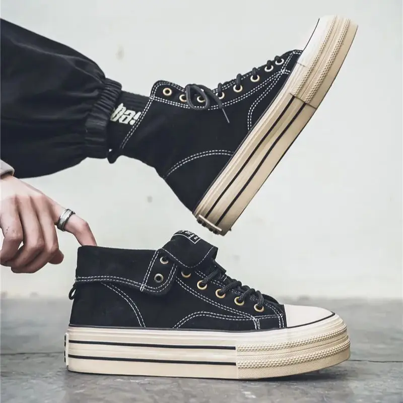 

Trendy Men's Casual Sport Sneakers: The Ultimate Everyday Fashion-Forward Footwear