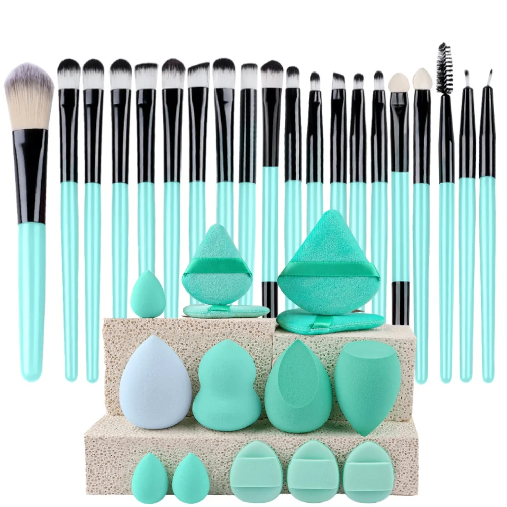 Makeup Brush And Sp…