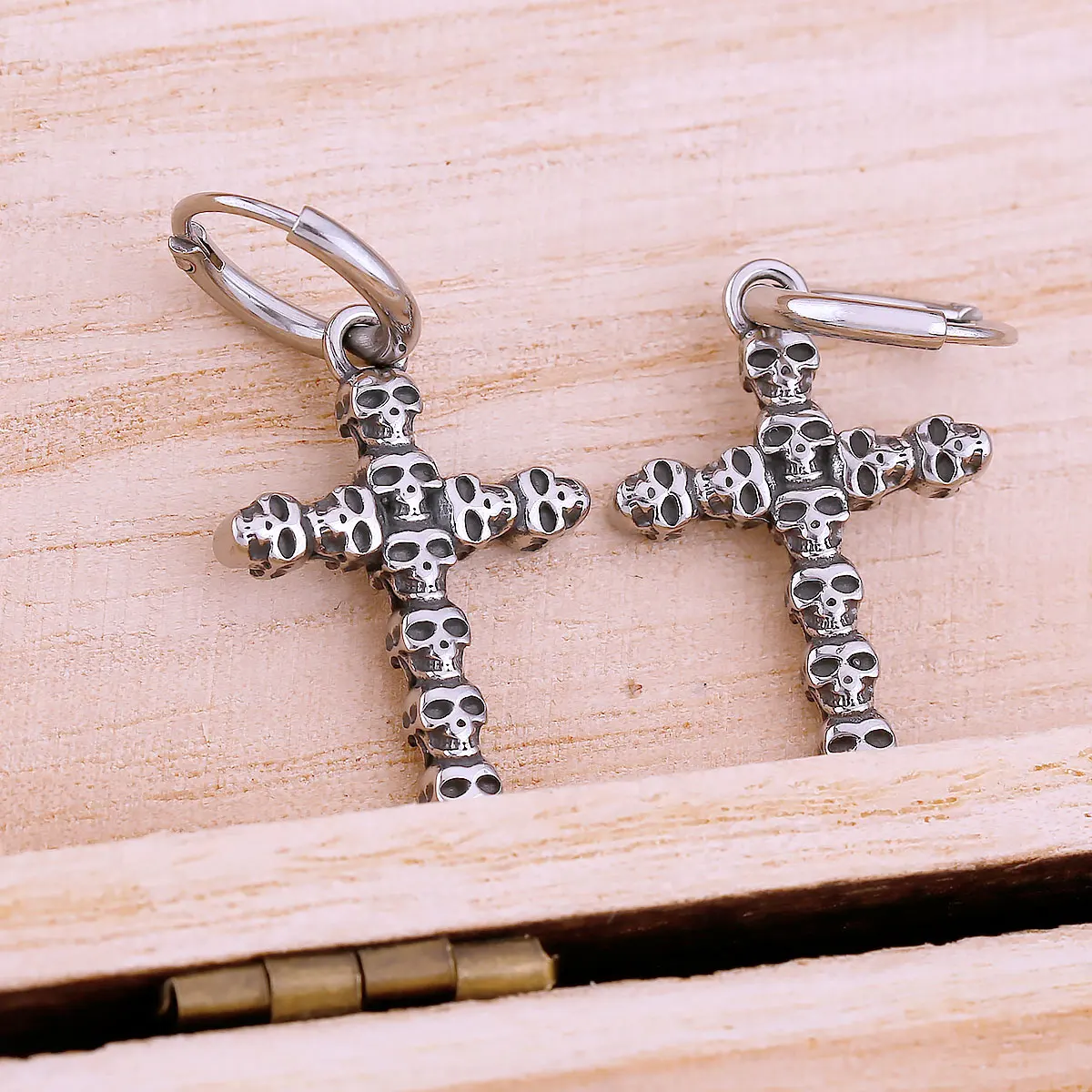 Gothic Schädel Kreuz Tropfen Ohrringe Für Männer Edelstahl Hip Hop Rock Band Coole Ohrringe Mode Vintage Punk Schmuck Geschenk