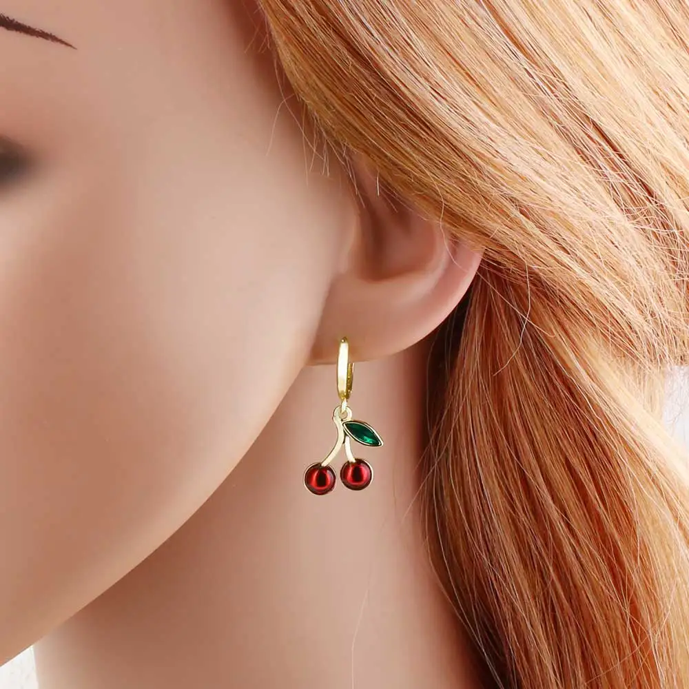 FLOLA Tiny CZ Crystal Cherry Earrings for Women Copper Gold Plated Hoops Dangle Earrings Fruit Jewelry ersa237