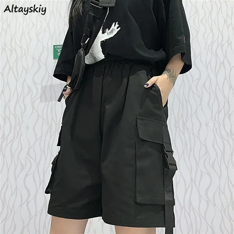 Spodenki Cargo do kolan Kobiety BF Para Szerokie nogawki Cool Ins Empire Tooling Vintage Kieszenie Streetwear S-4XL All Match Loose Chic