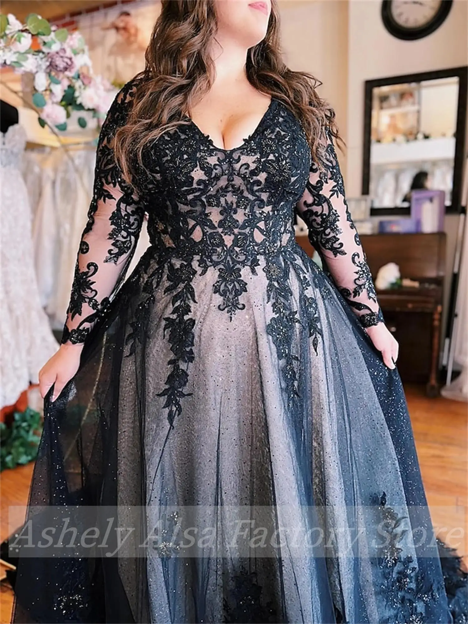 Dostosowane suknie wieczorowe Plus Size z długim rękawem V Neck Lace Applique A Line Women Mother's Wedding Party Formal Occasion Gown