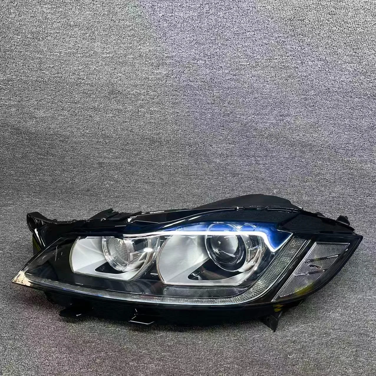 Fit For Jaguar F-PACE 2016-2020 OEM Standard LED Xenon Headlight Assembly, DRL Daytime Running Light Projector Front Head Lamp