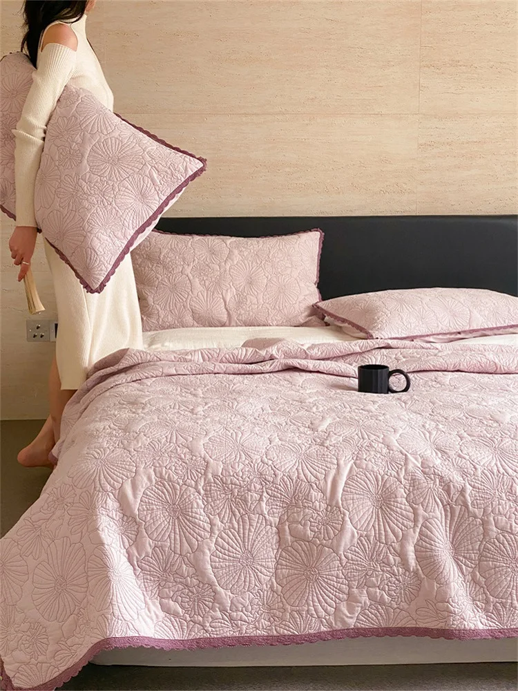 Lace Style Bedspread on The Bed Quilted Blanket Throw European Coverlet Plaid Home Padded Bed Cover Korean Cotton Quilt Set 3pcs