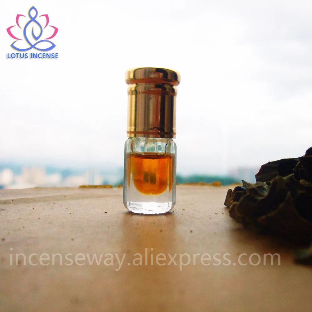 China Hainan Pure Oud Oil Arabian Oudh Very Sweet Fragrance Long Lasting Aroma by Steam Distilled Extraction