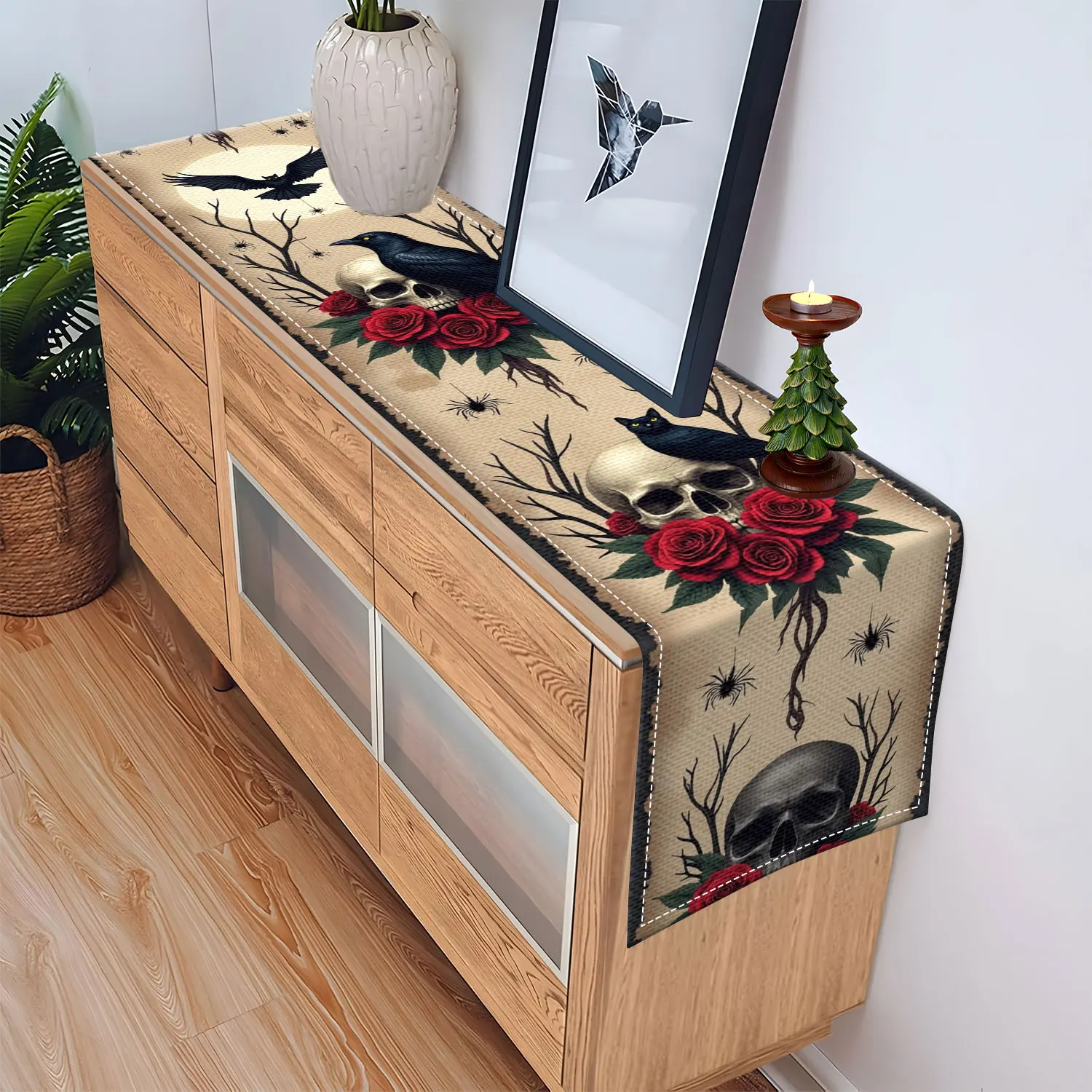 قطعة واحدة من مفرش الطاولة على الطراز القوطي الداكن، تتميز الجماجم القصيفة والورود الحمراء والعناكب، ومناسب لحفلات الحدائق وبيوت الضيوف على الطراز الريفي وفراغات الشاي الفنية وأكشاك السوق المصنوعة يدويًا #5